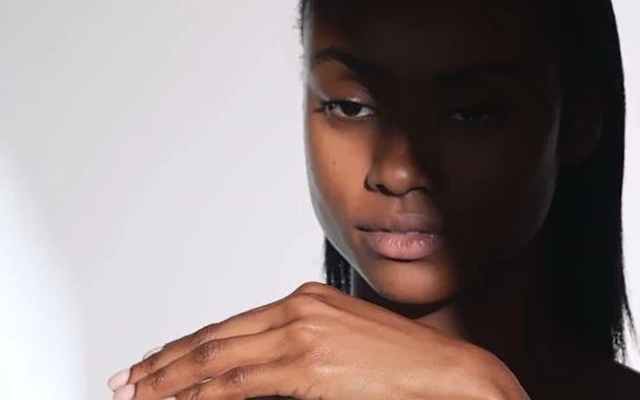 Beauté des mains et maquillage permanent